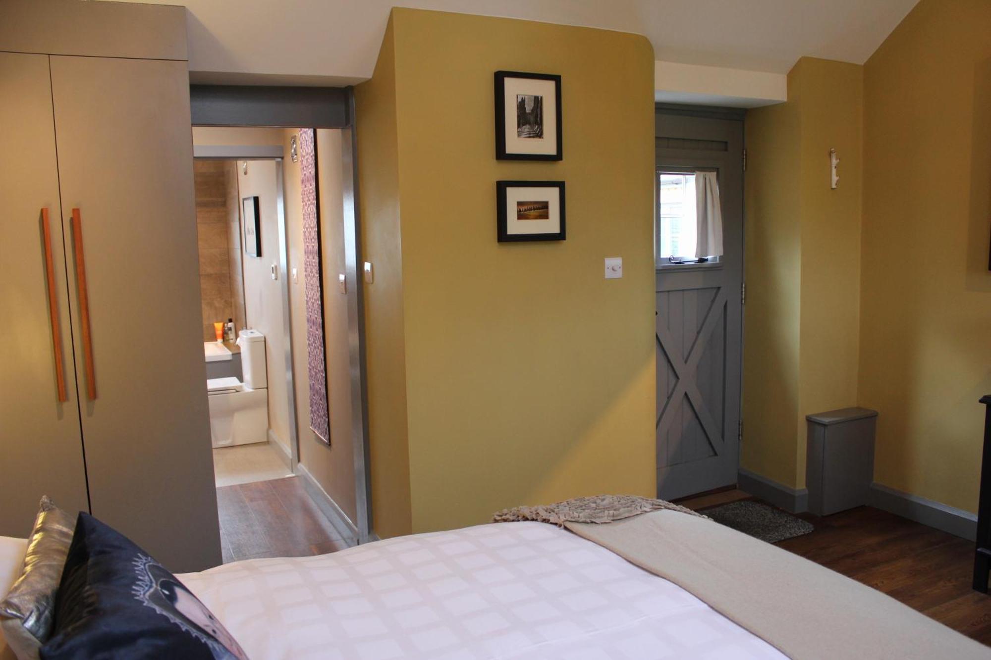 Hayeswood Lodge Luxury Accommodation Stanley  Szoba fotó